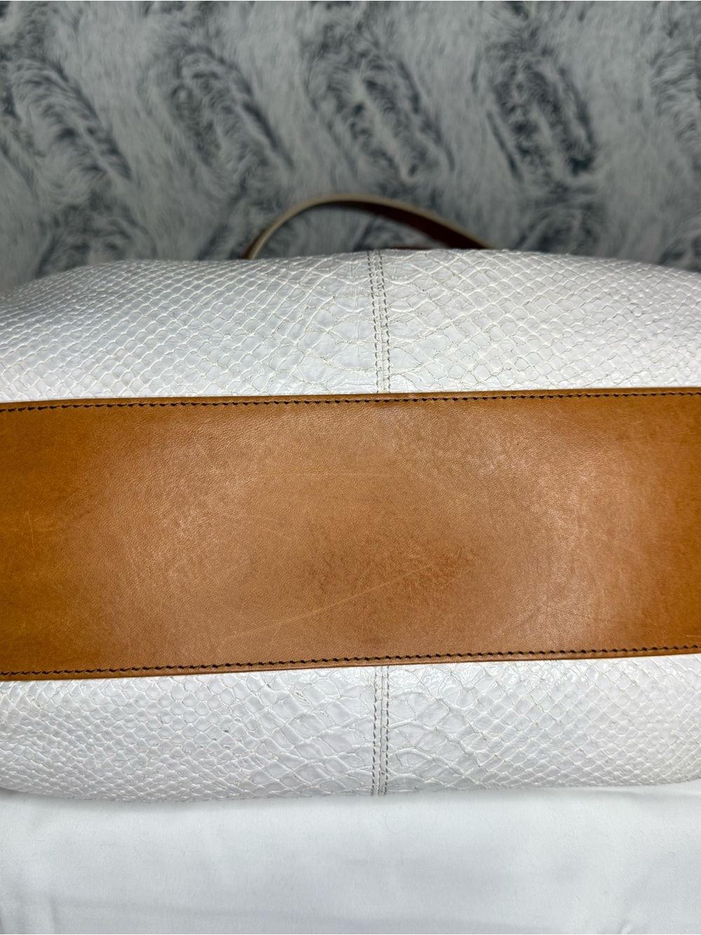 Brahmin Elisa in white snake print - Picture 5 of 8